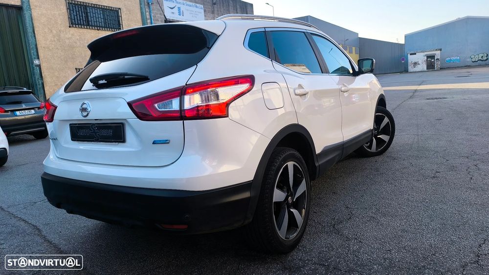 Nissan Qashqai 1.5 dCi Tekna J19 - 15