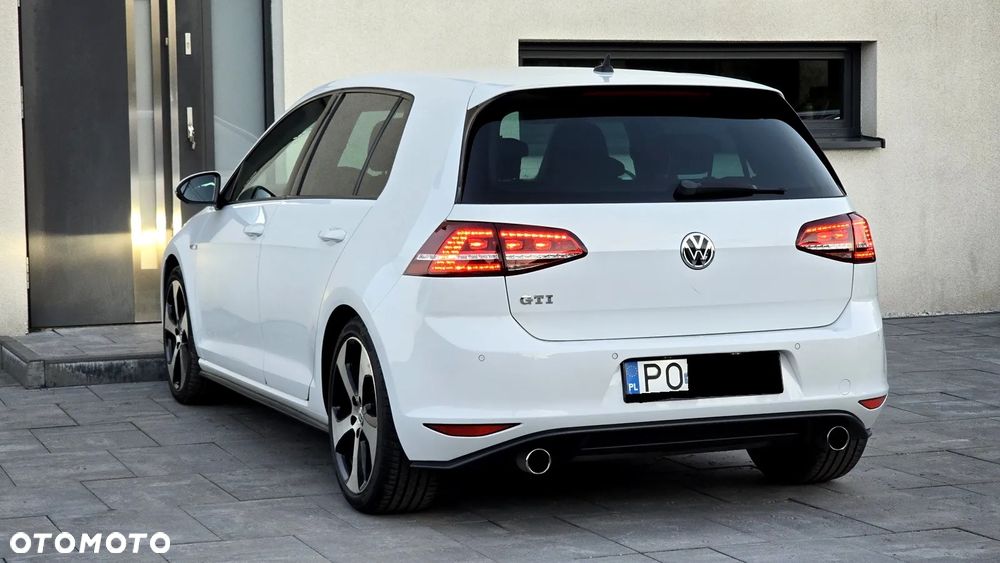 Volkswagen Golf 2.0 TSI BMT GTI DSG - 12