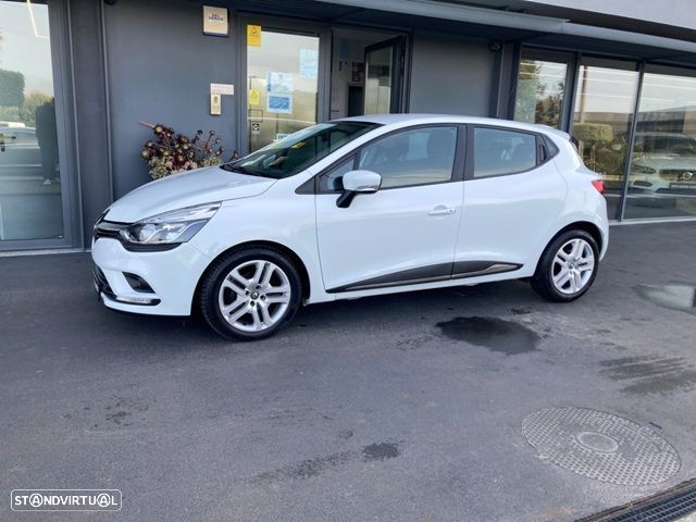 Renault Clio 1.0 TCe Evolution - 35