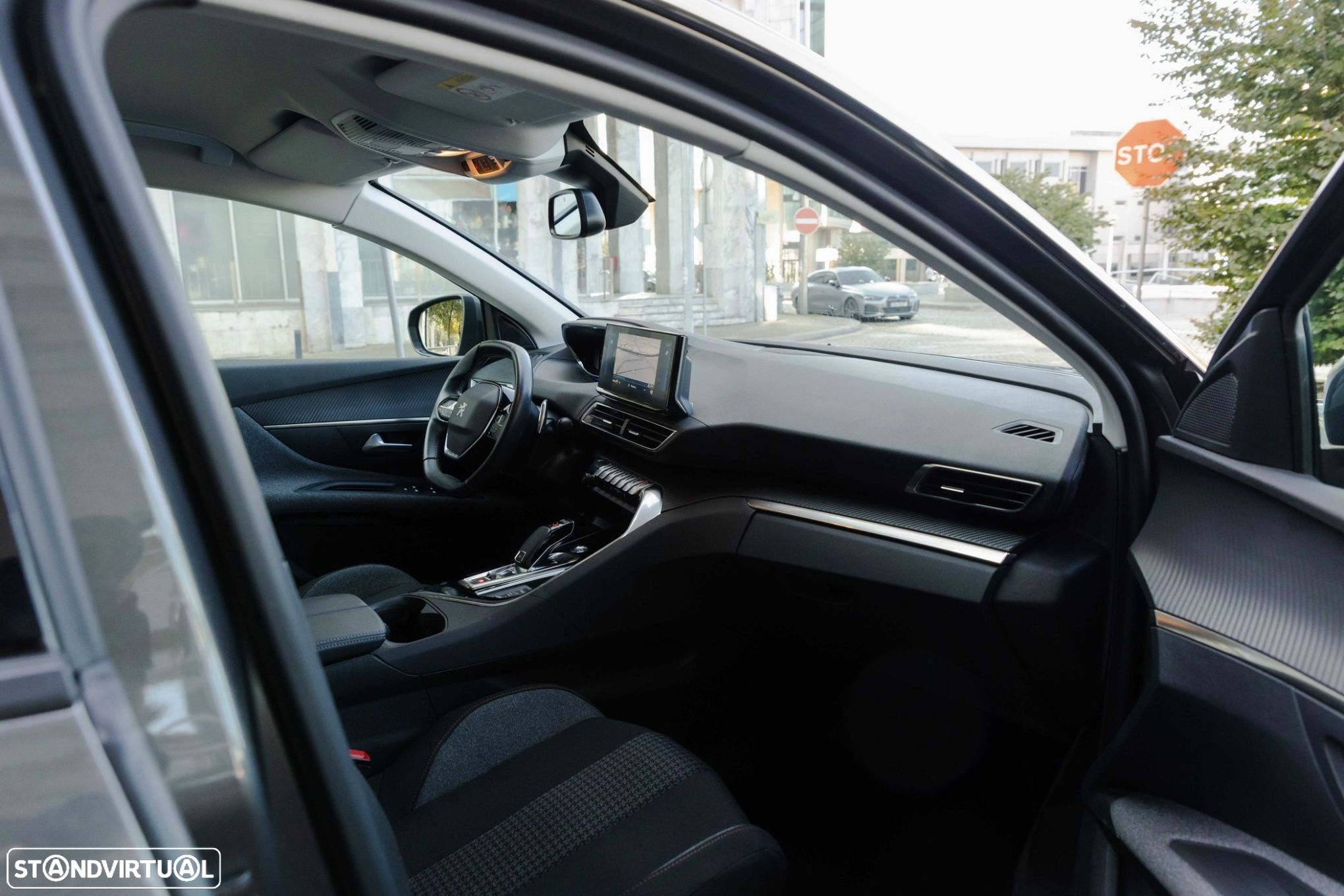 Peugeot 3008 - 21