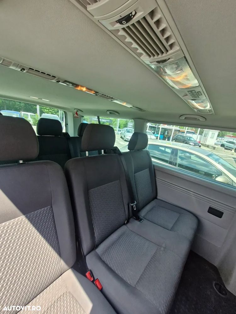 Volkswagen Caravelle - 6