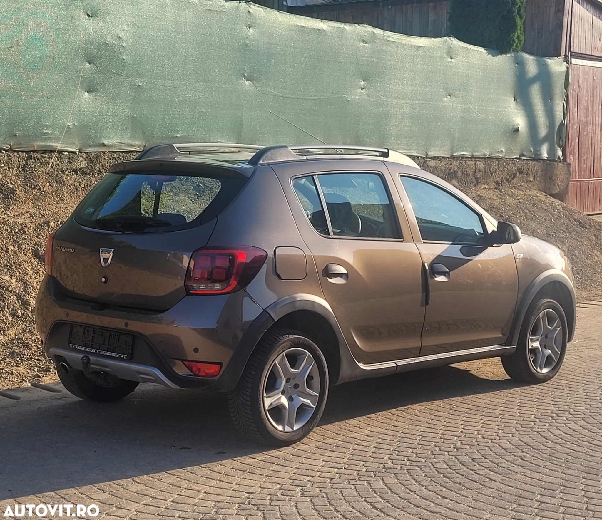 Dacia Sandero Stepway dCi 90 Prestige - 4