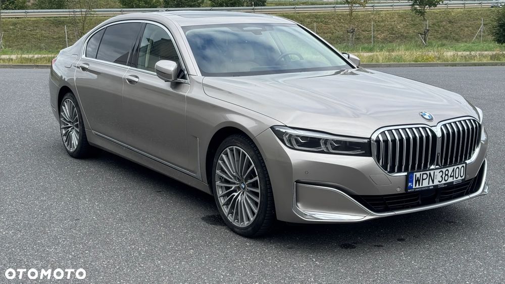 BMW Seria 7 750Li xDrive - 5