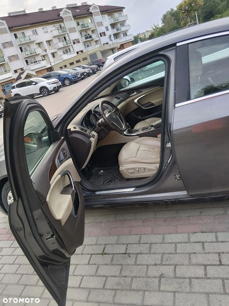 Opel Insignia 2.0 CDTI Cosmo S&S - 9