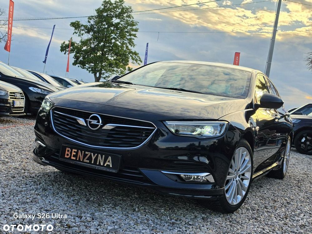 Opel Insignia - 17