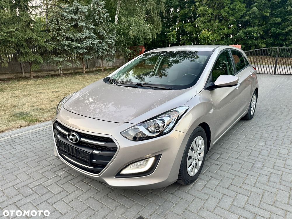 Hyundai i30 1.6 CRDi Comfort - 3