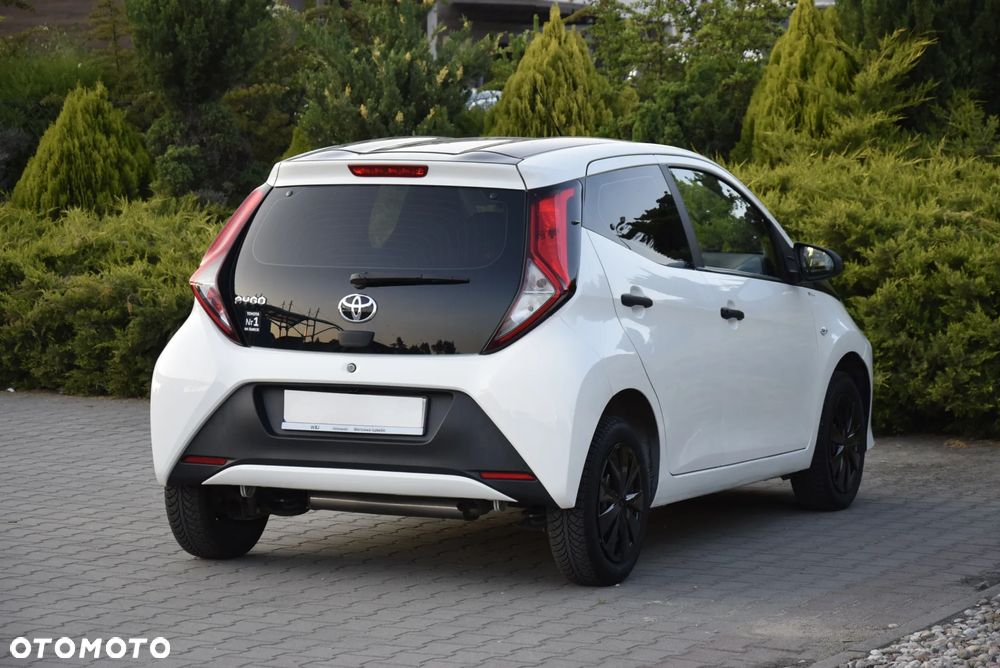 Toyota Aygo - 13