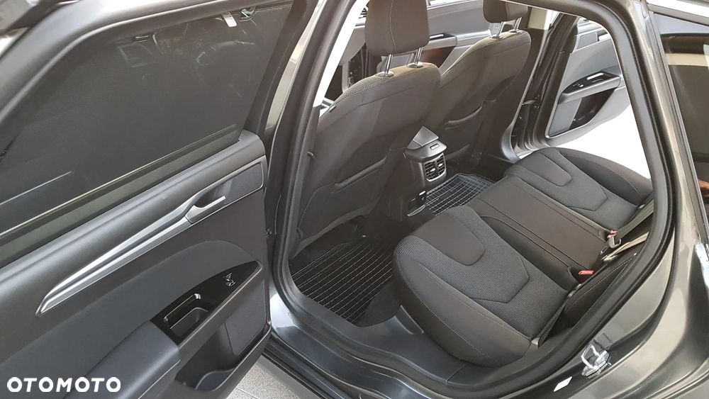 Ford Mondeo 1.5 EcoBoost Titanium - 38