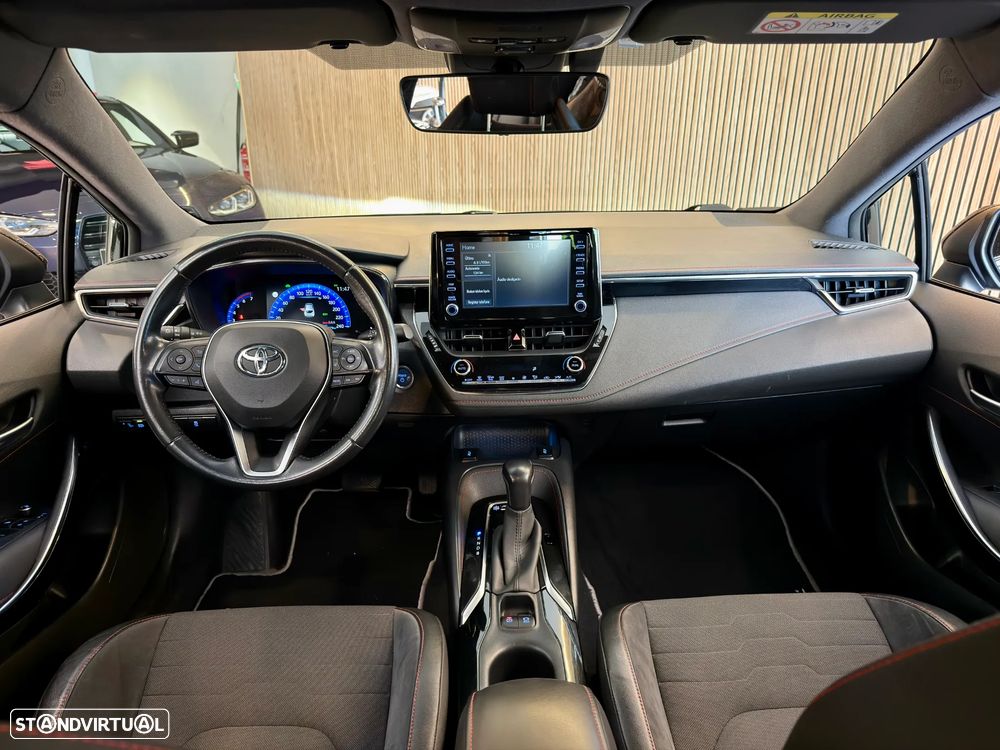 Toyota Corolla 1.8 Hybrid Exclusive - 3