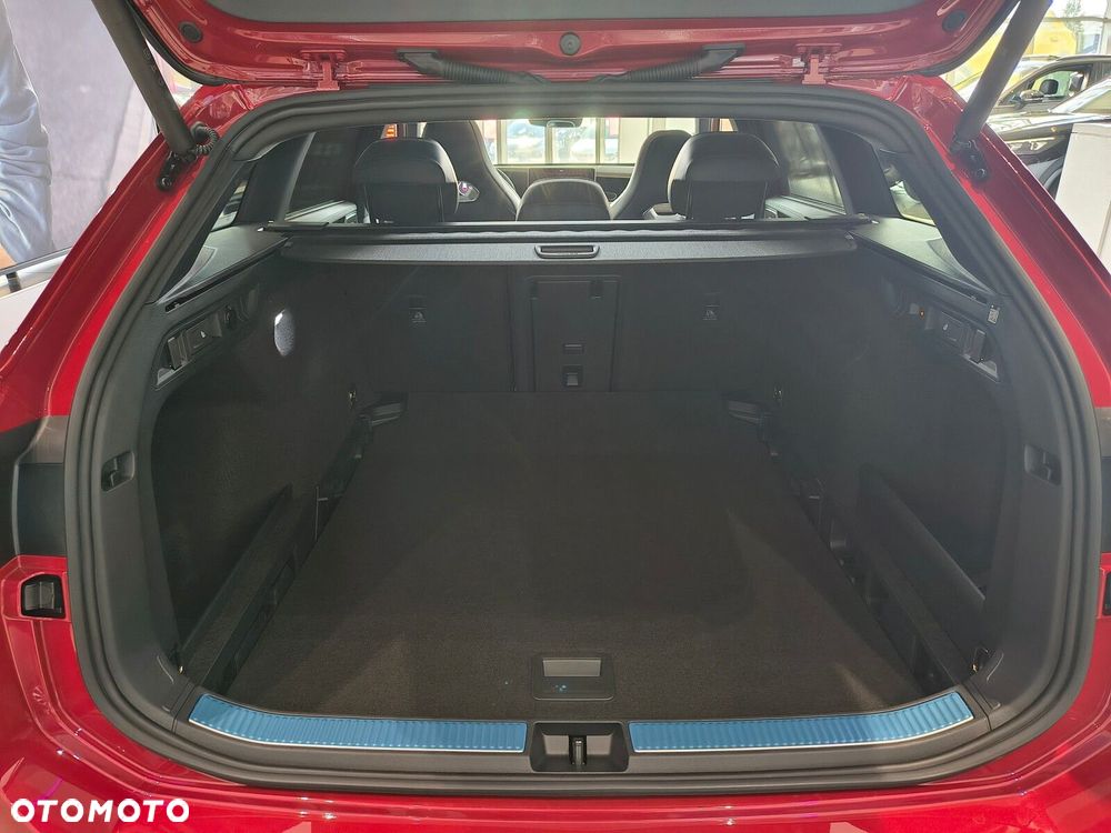 Volkswagen Passat - 8