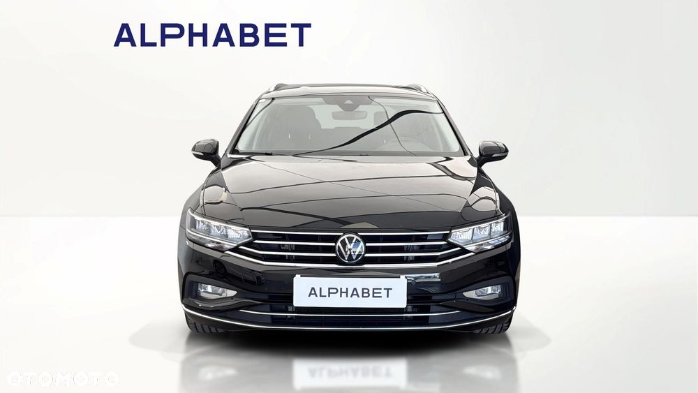 Volkswagen Passat - 8