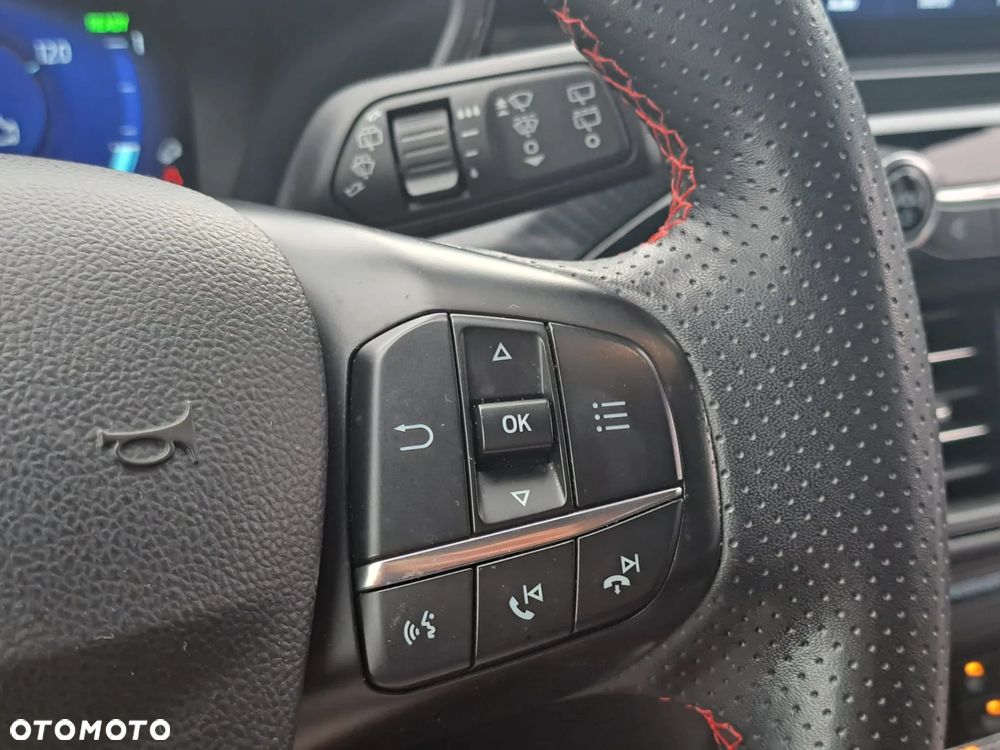 Ford Kuga 2.5 Duratec FHEV ST-LINE - 26