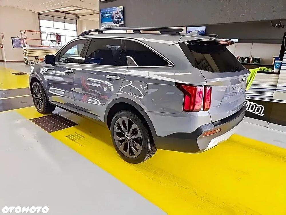 Kia Sorento - 5