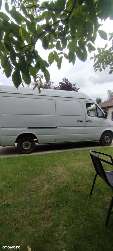 Mercedes-Benz Sprinter - 6