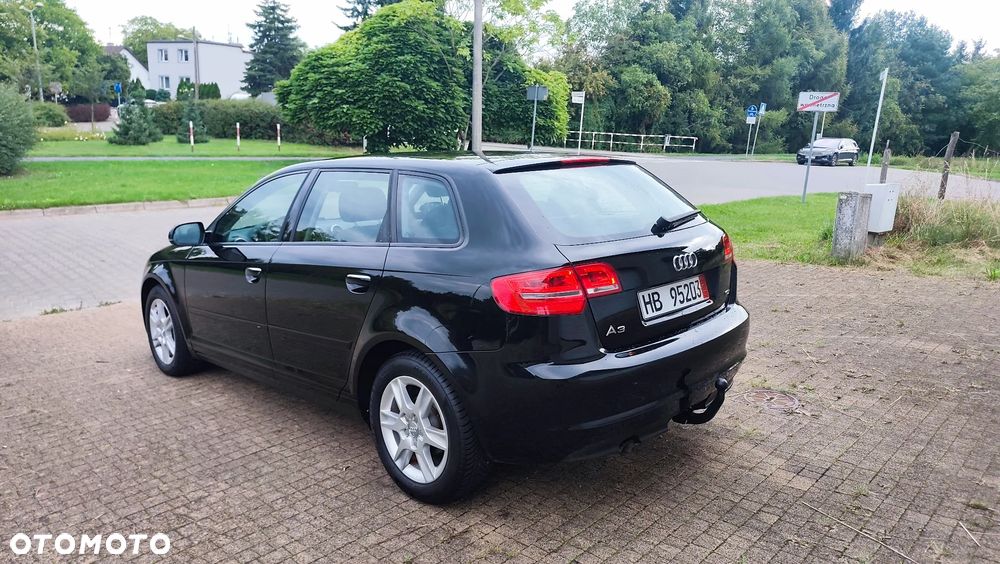 Audi A3 Sportback 1.6 TDI (clean diesel) S tronic Attraction - 41
