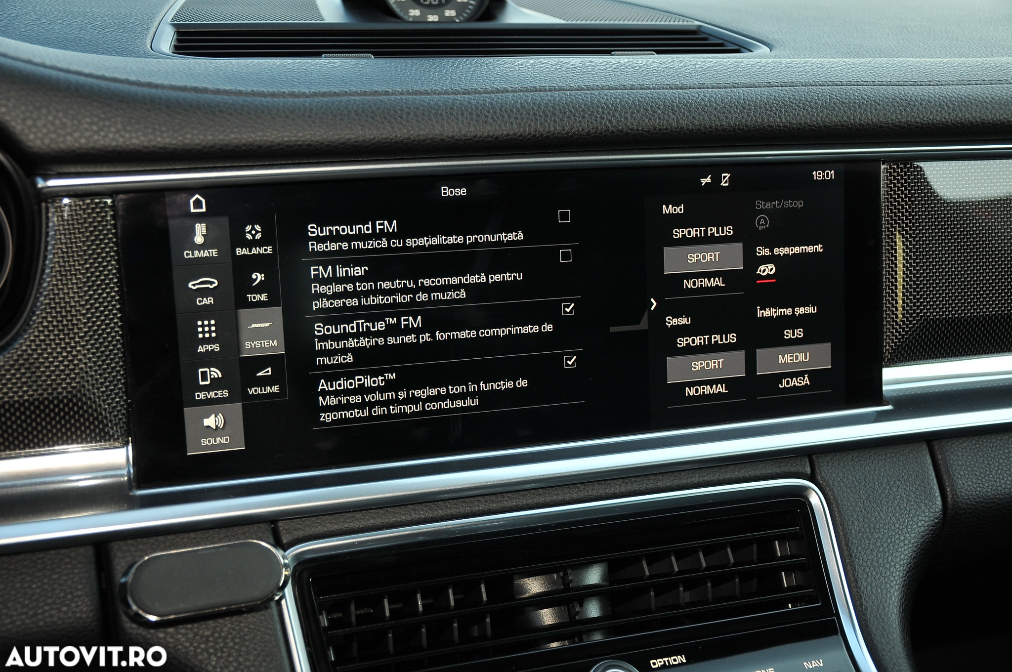 Porsche Panamera 4S - 9
