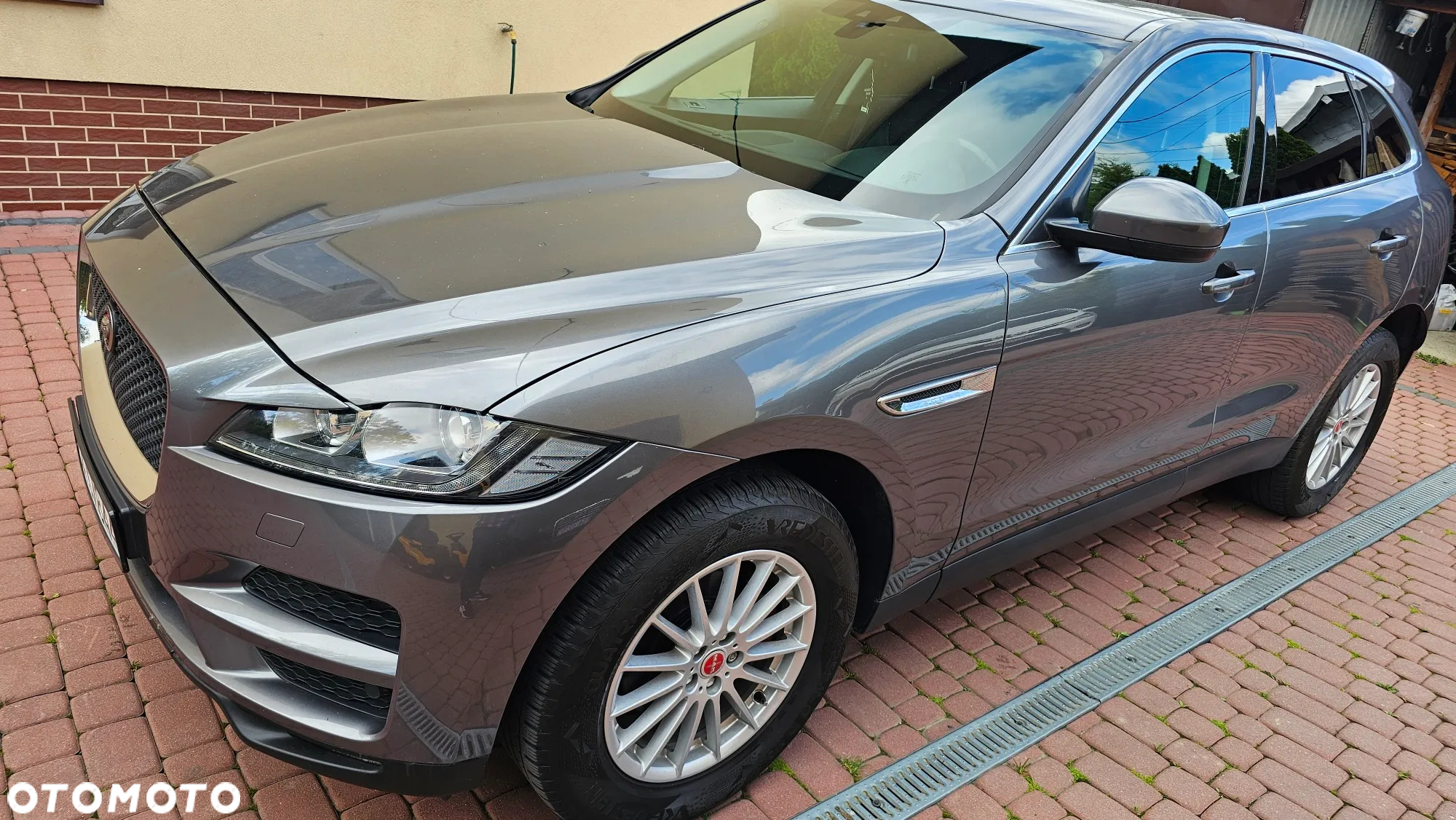 Jaguar F-Pace 2.0 i4D AWD Prestige - 11