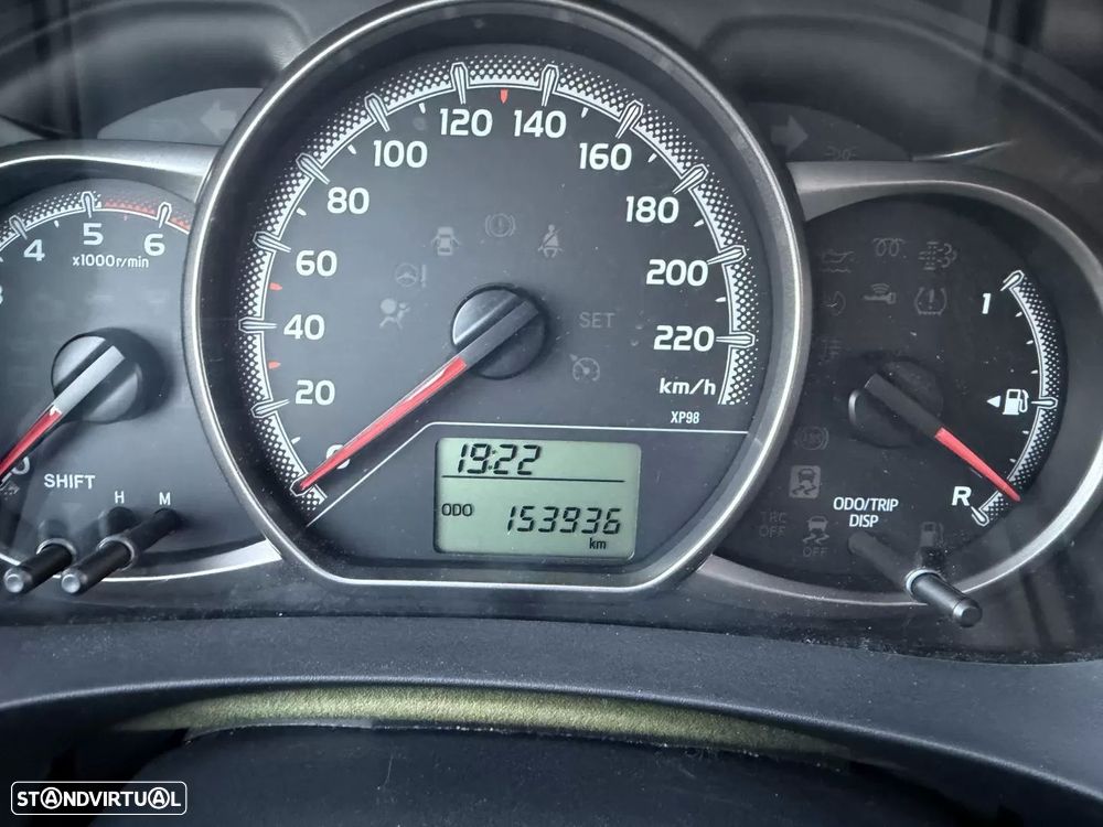 Toyota Yaris 1.4 D-4D Comfort+P.Style - 16