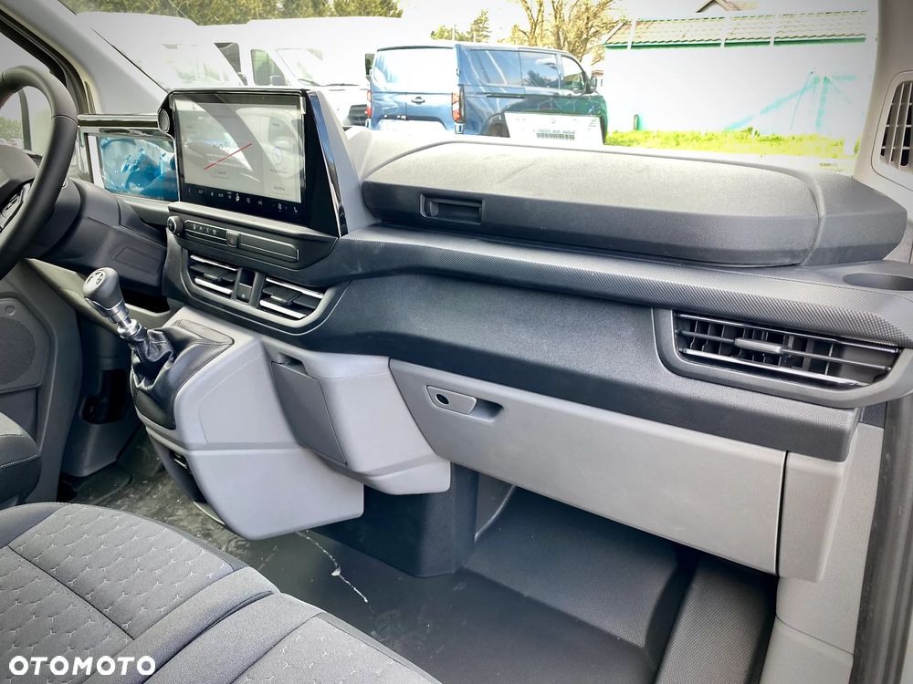 Ford Transit Custom Van TREND L2 - 14