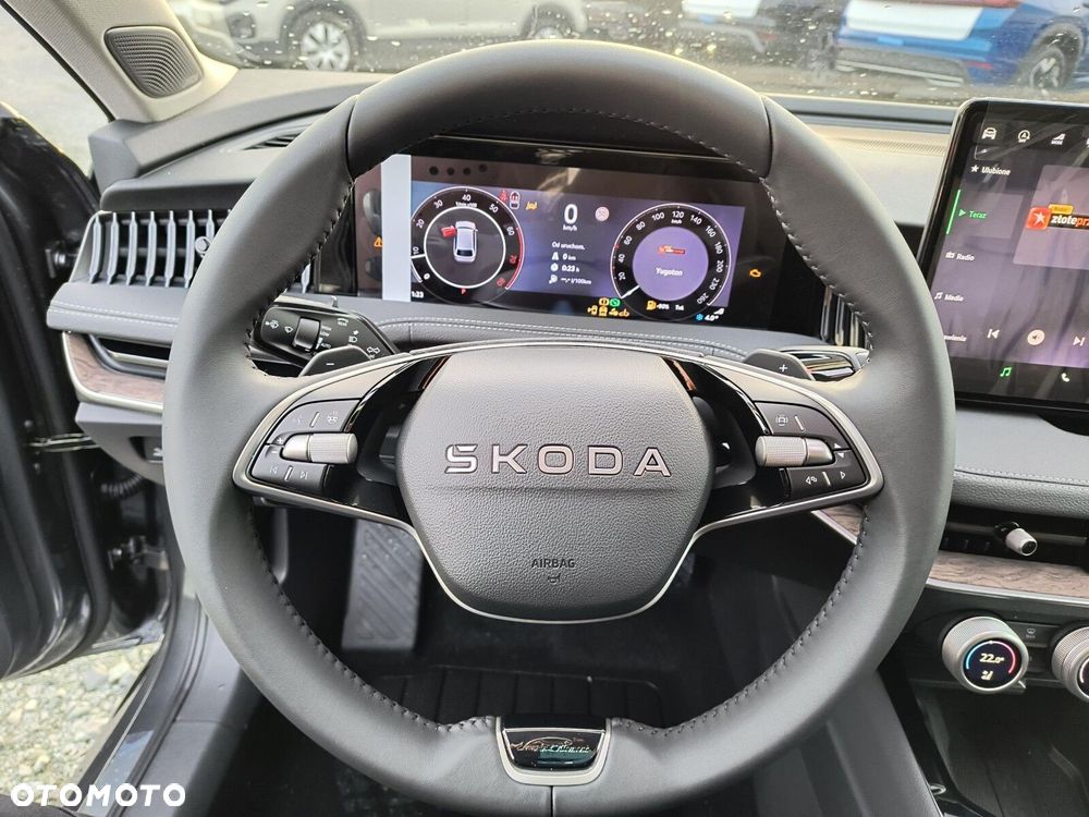 Skoda Superb 2.0 TSI L&K DSG - 25