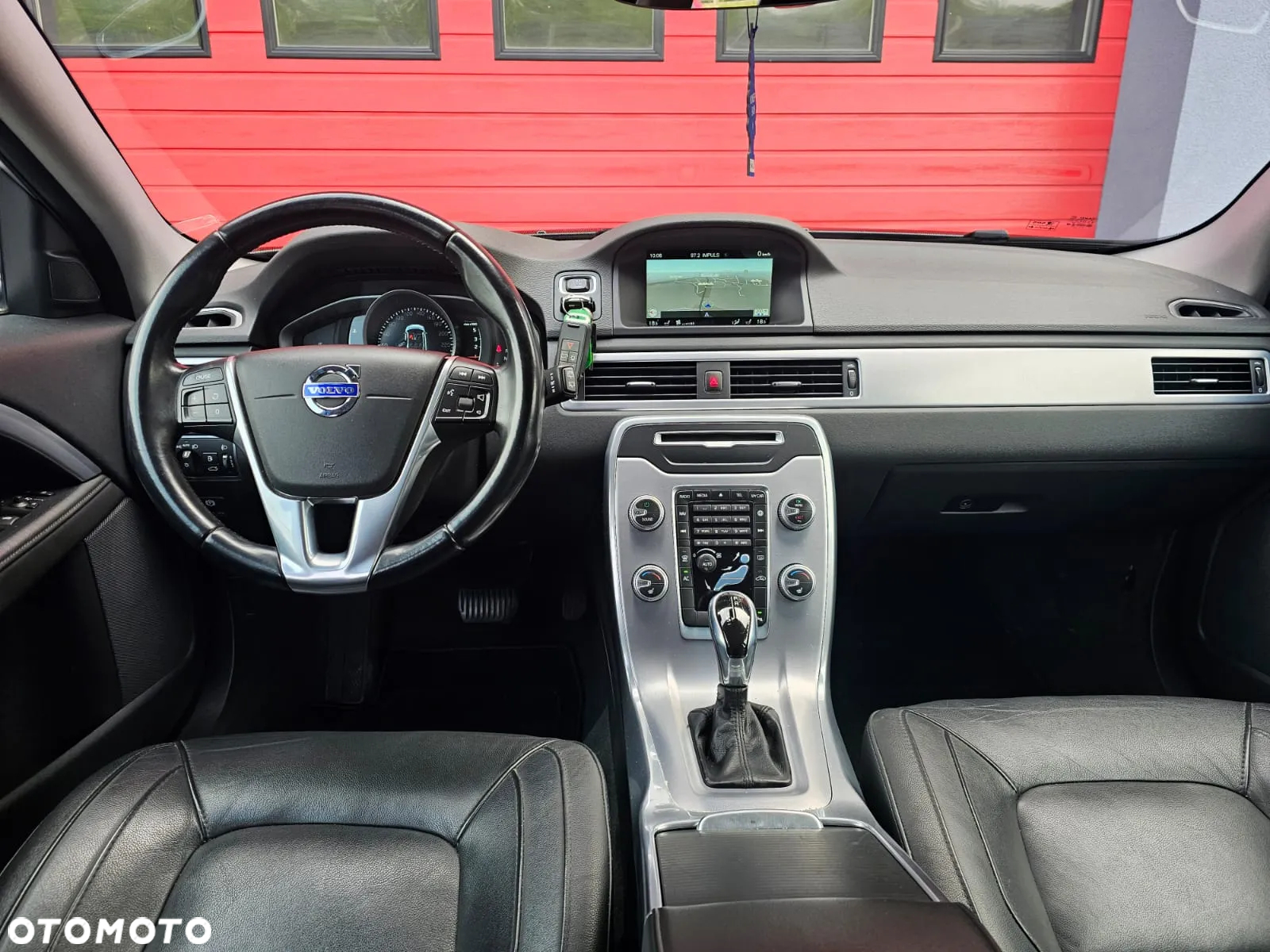Volvo V70 D2 Geartronic Powershift Momentum - 18