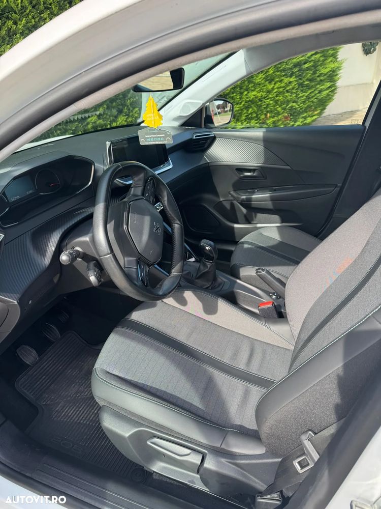 Peugeot 208 1.2 L PureTech STT Active Pack - 6