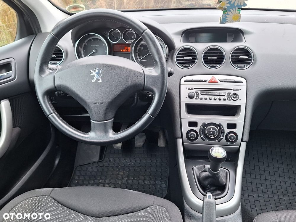 Peugeot 308 120 VTi Premium - 18