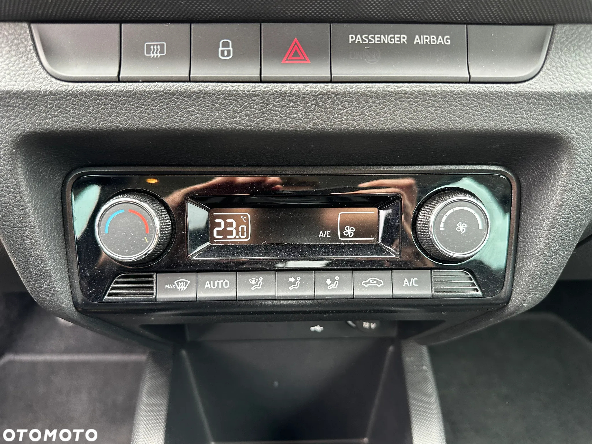 Skoda Fabia 1.0 TSI Ambition DSG - 34