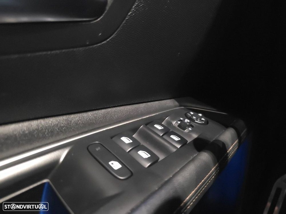 Peugeot 3008 1.5 BlueHDi GT Line EAT8 - 24