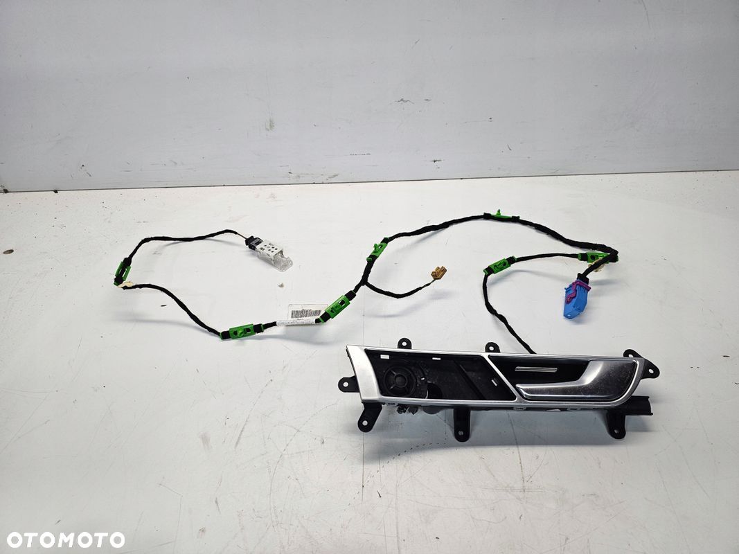 KLAMKA WIĄZKA BOCZKA PRAWA AUDI A6 C6 4F0837020B 4F1971036A - 1