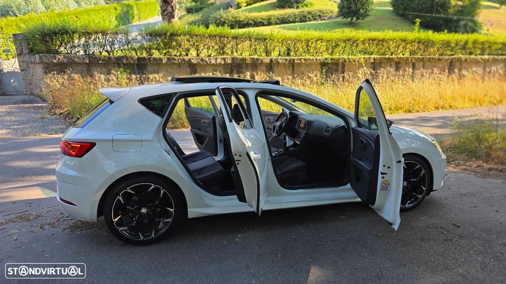 SEAT Leon 1.6 TDI Xcellence S/S - 24