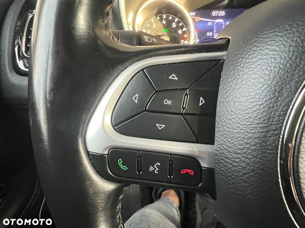 Jeep Compass 1.4 TMair Sport FWD S&S - 37