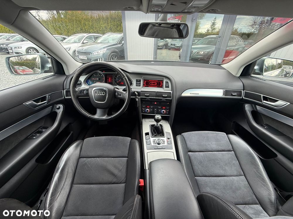 Audi A6 Allroad - 12