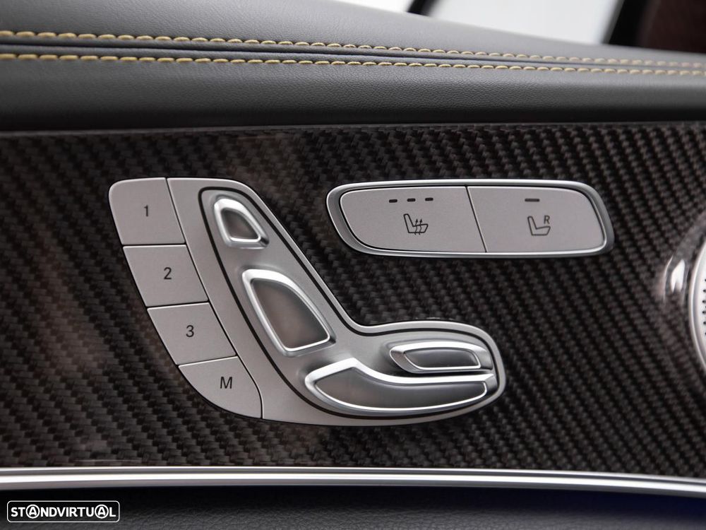 Mercedes-Benz E 63 AMG S 4-Matic+ - 27