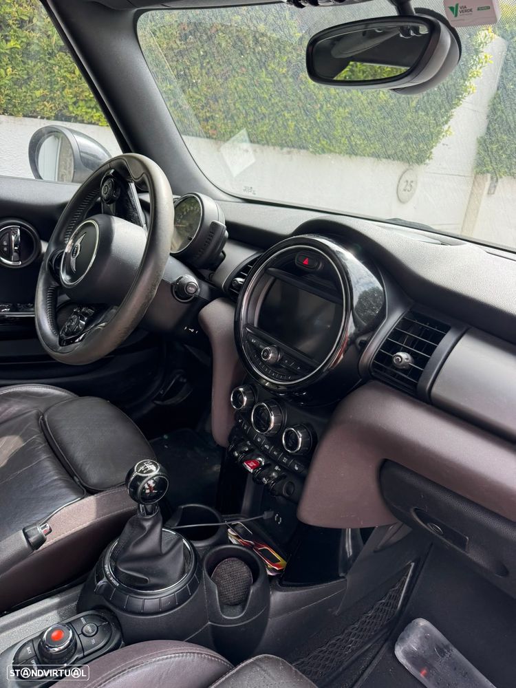 MINI Cabrio Cooper D - 7