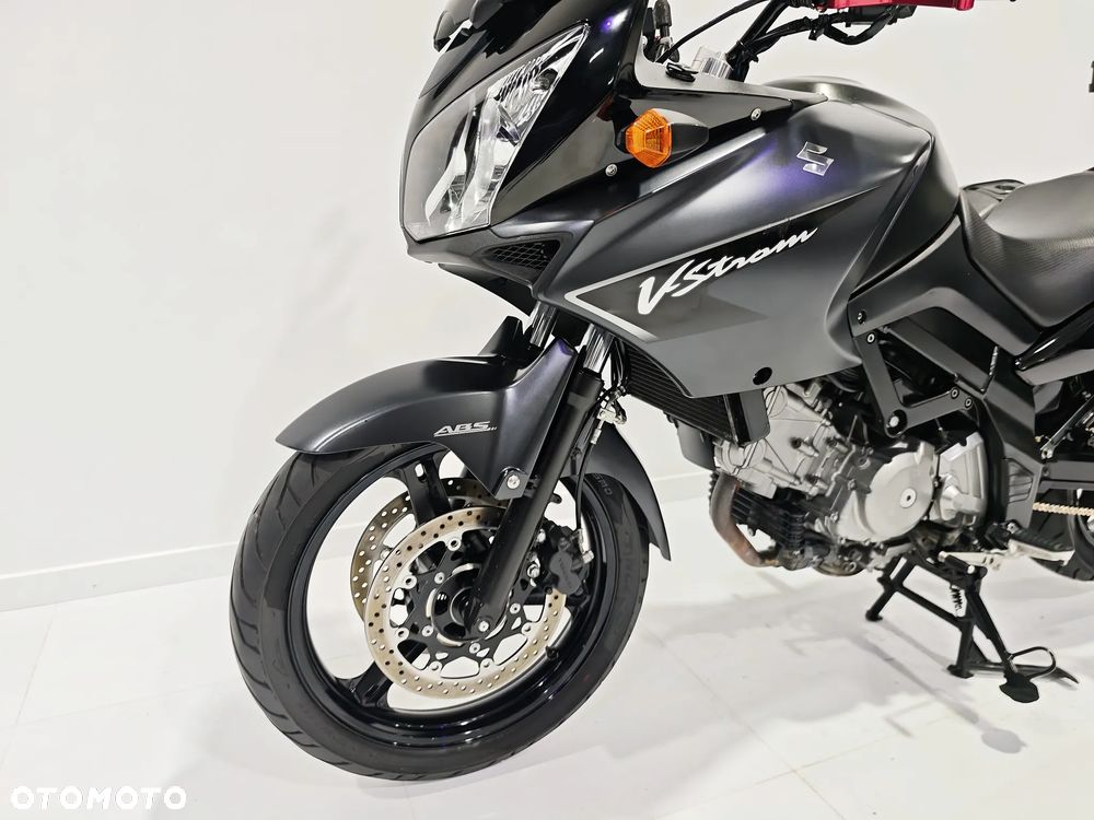 Suzuki V-STROM - 13