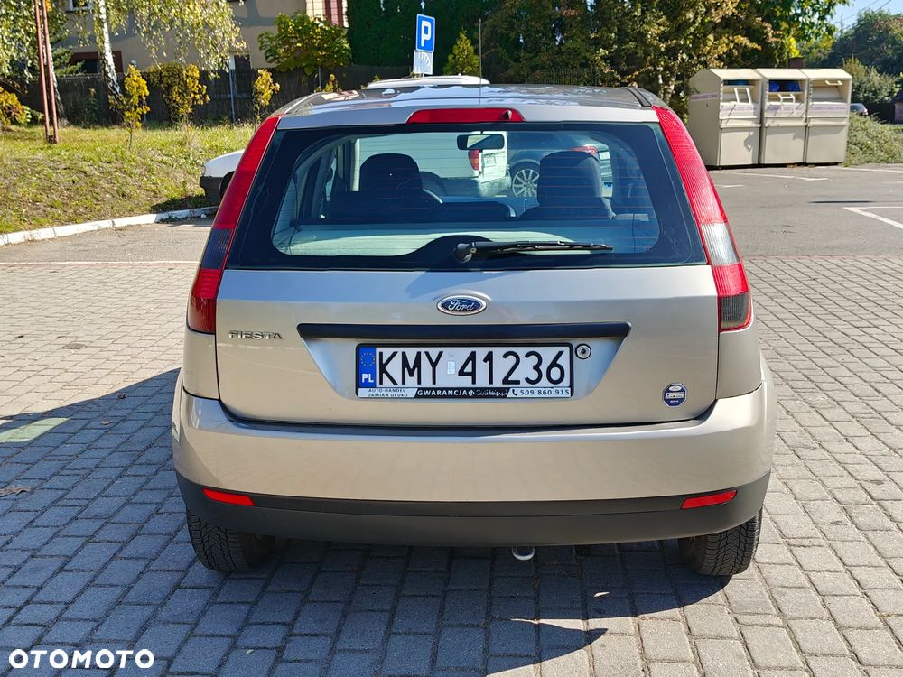 Ford Fiesta 1.3 - 13