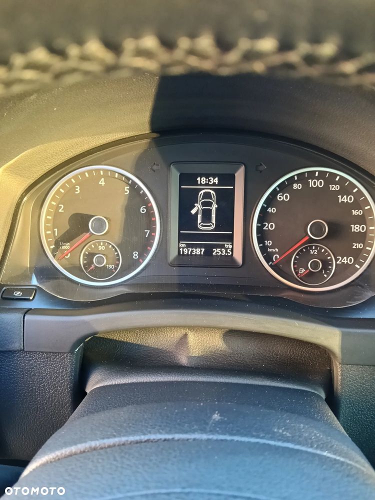 Volkswagen Tiguan 2.0 TSI 4Mot Track DSG - 11