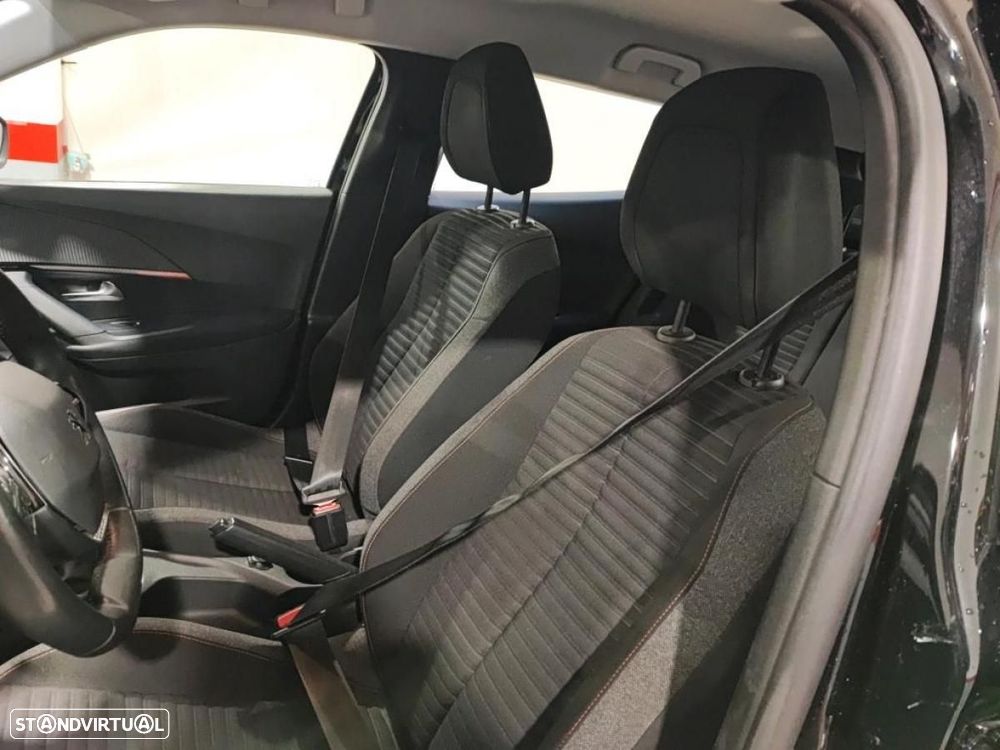 Peugeot 2008 1.5 BlueHDi Active Pack - 3