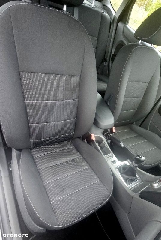 Ford Focus - 8