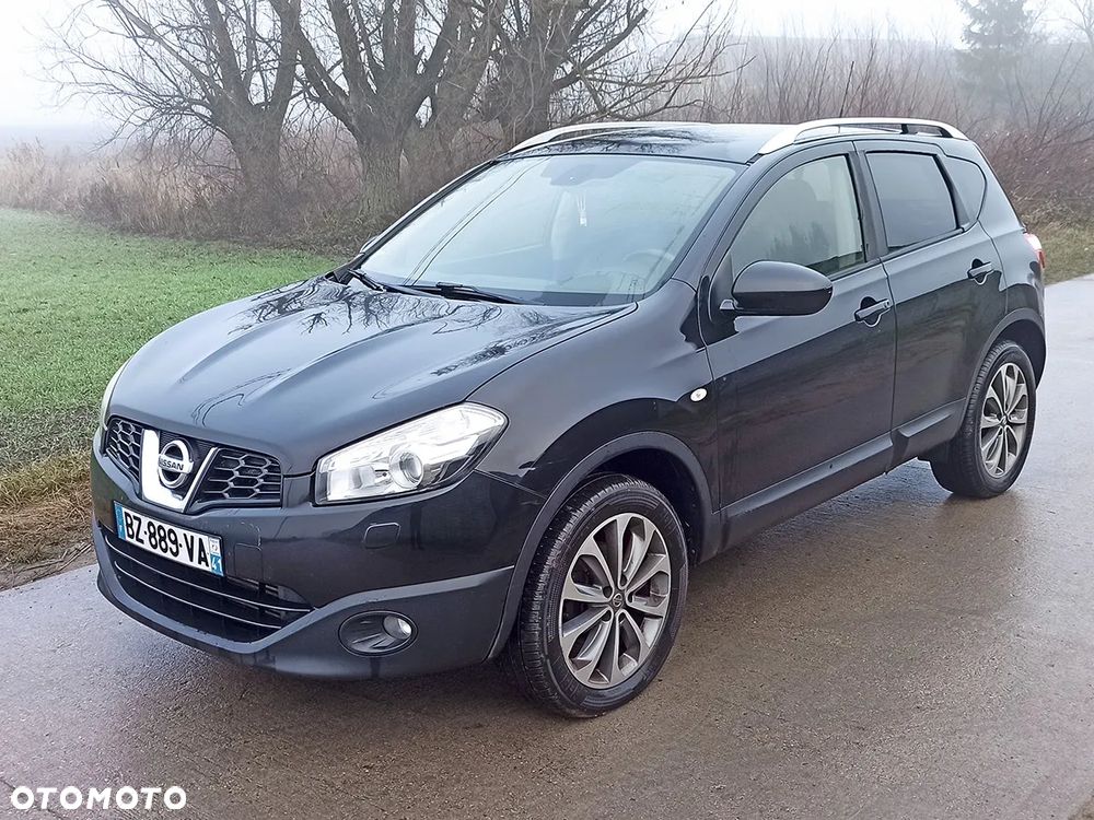Nissan Qashqai - 1