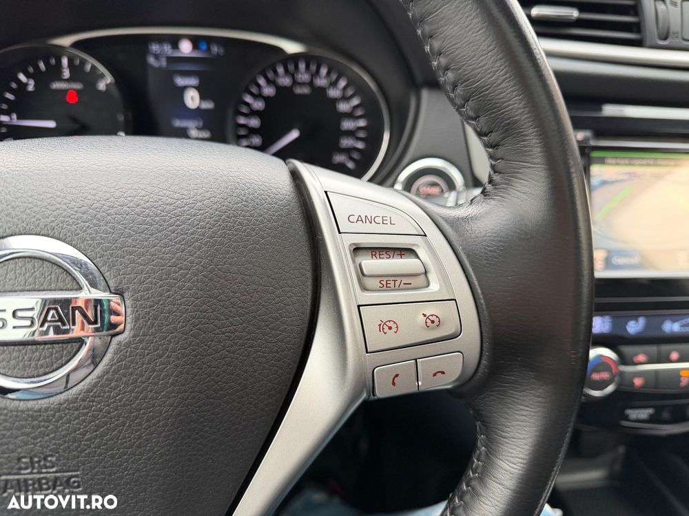 Nissan X-Trail 1.6 dCi ALL-MODE 4x4i Tekna - 3