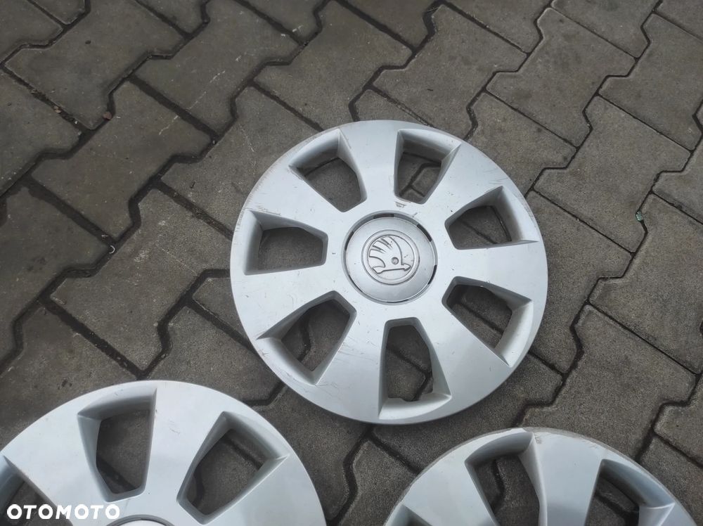 KOŁPAKI KOŁPAK R15 6V0601147 3 SZT SKODA WYSYŁKA !!!!!! - 4