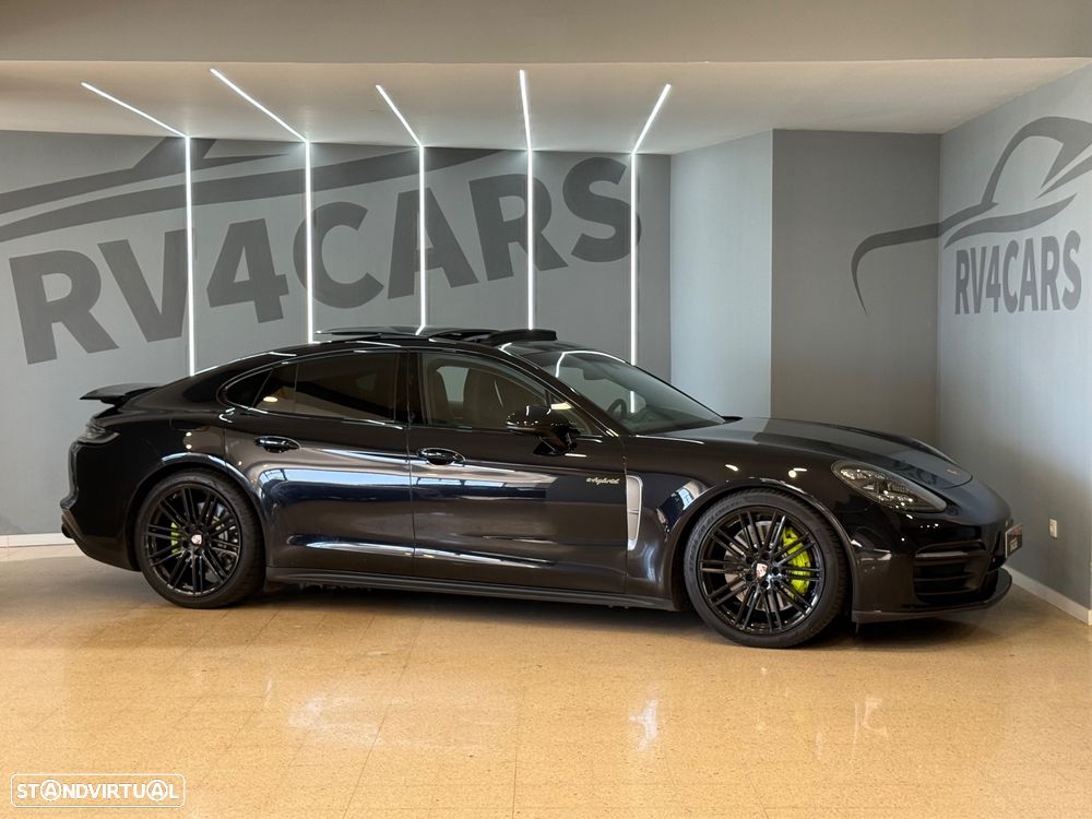 Porsche Panamera 4 E-Hybrid Platinum Edition com PDLS - 13