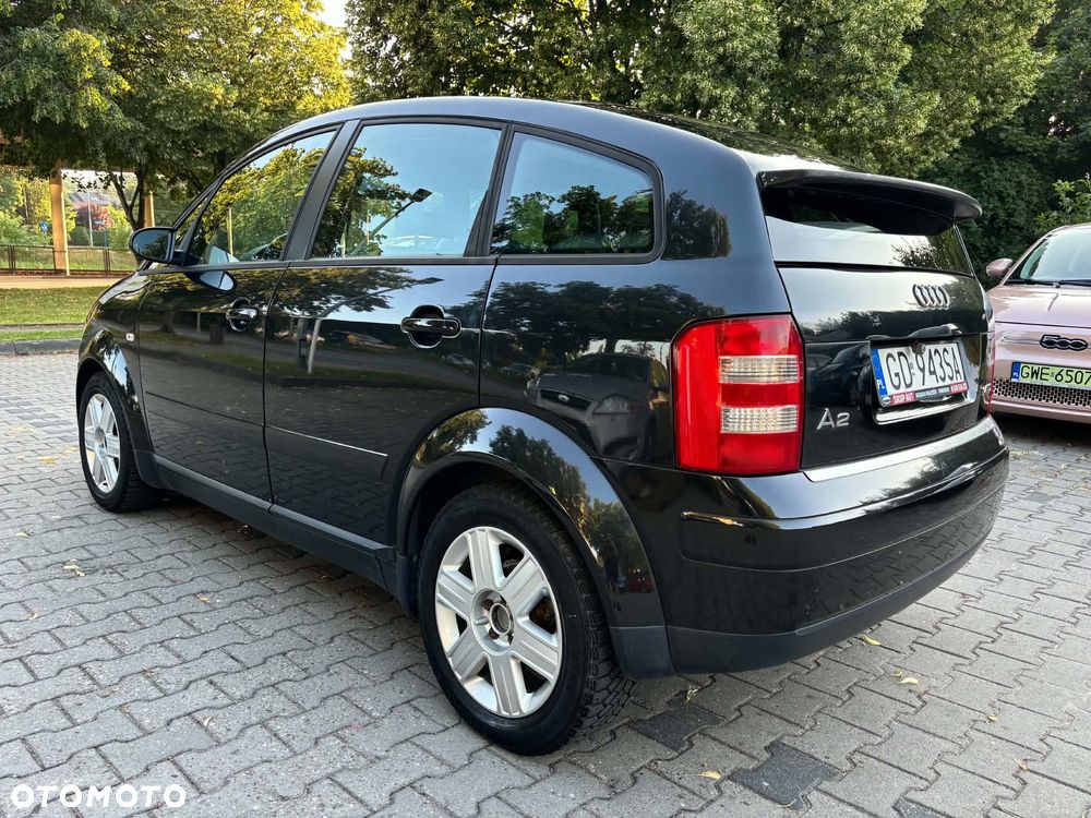 Audi A2 - 4