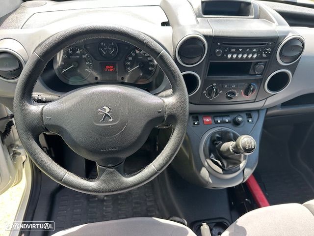 Peugeot PARTNER LONGA 3 LUGARES - 10