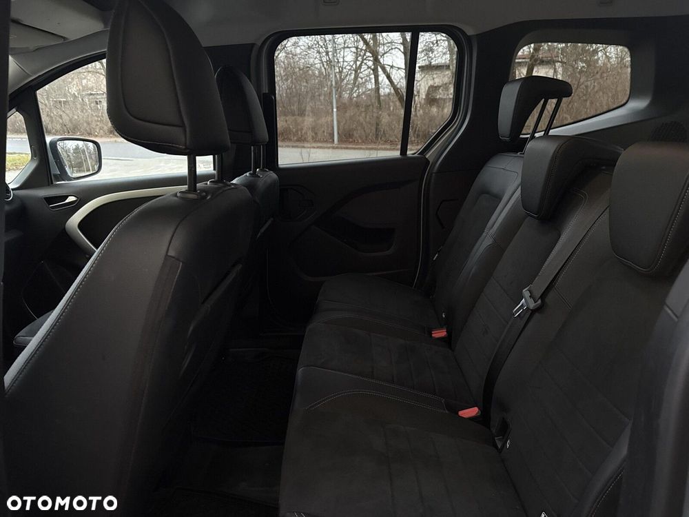 Mercedes-Benz Klasa T 180 d Progressive - 19