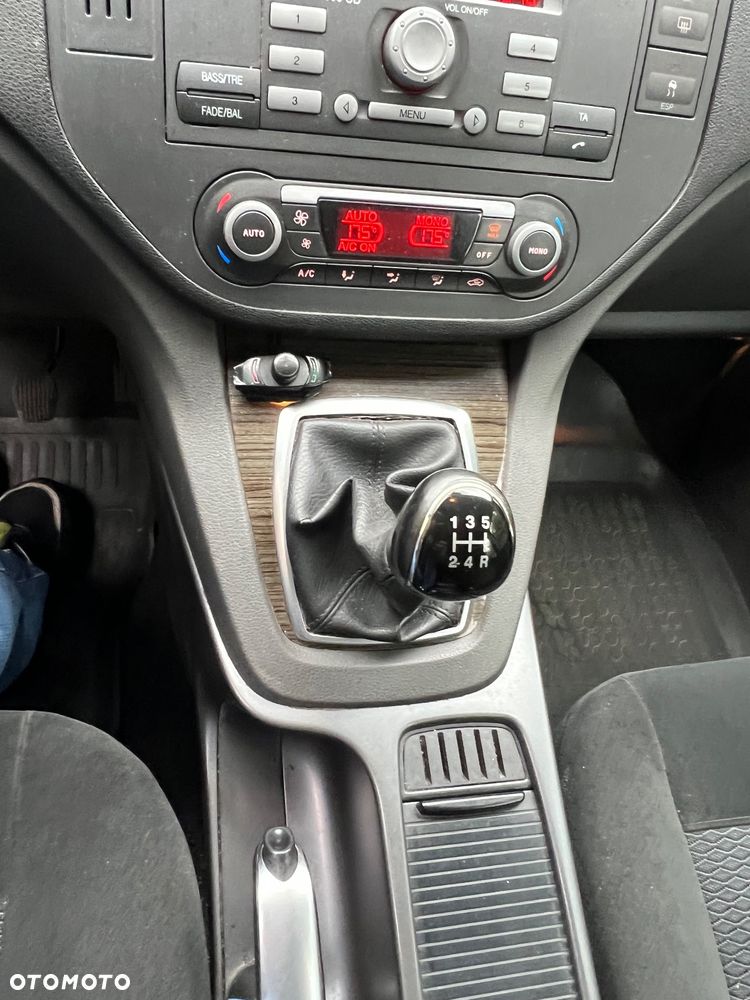 Ford C-MAX 1.8 TDCi Ghia - 21