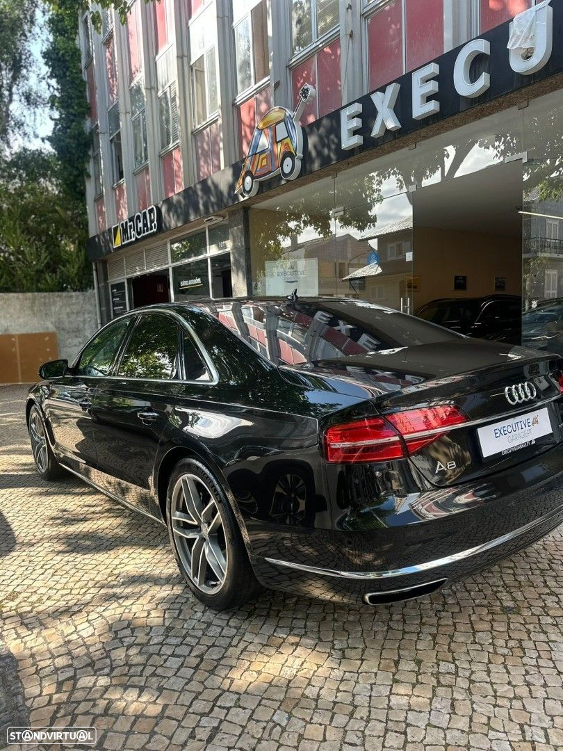 Audi A8 - 3