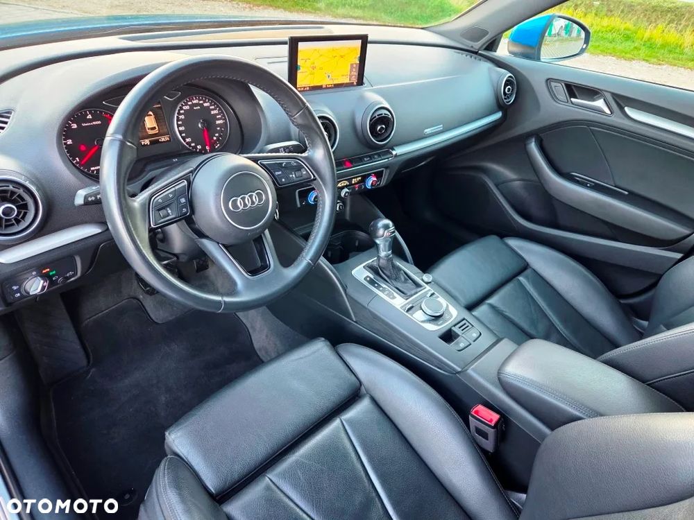 Audi A3 Sportback 2.0 TDI S tronic S line Sportpaket - 25